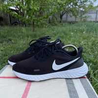 Кроссовки Nike Revolution 5 Black, 40 размер, Оригинал