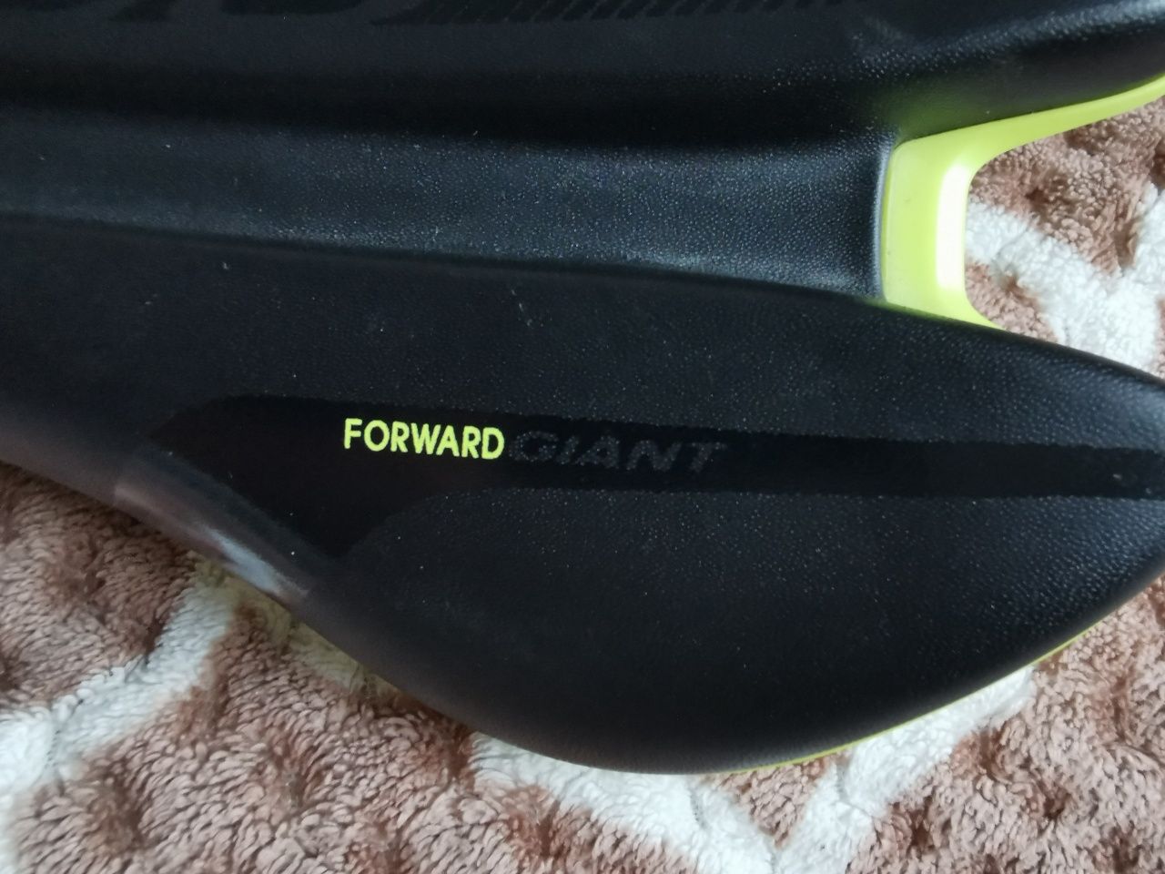 Siodełko rowerowe Giant Forward Advanced