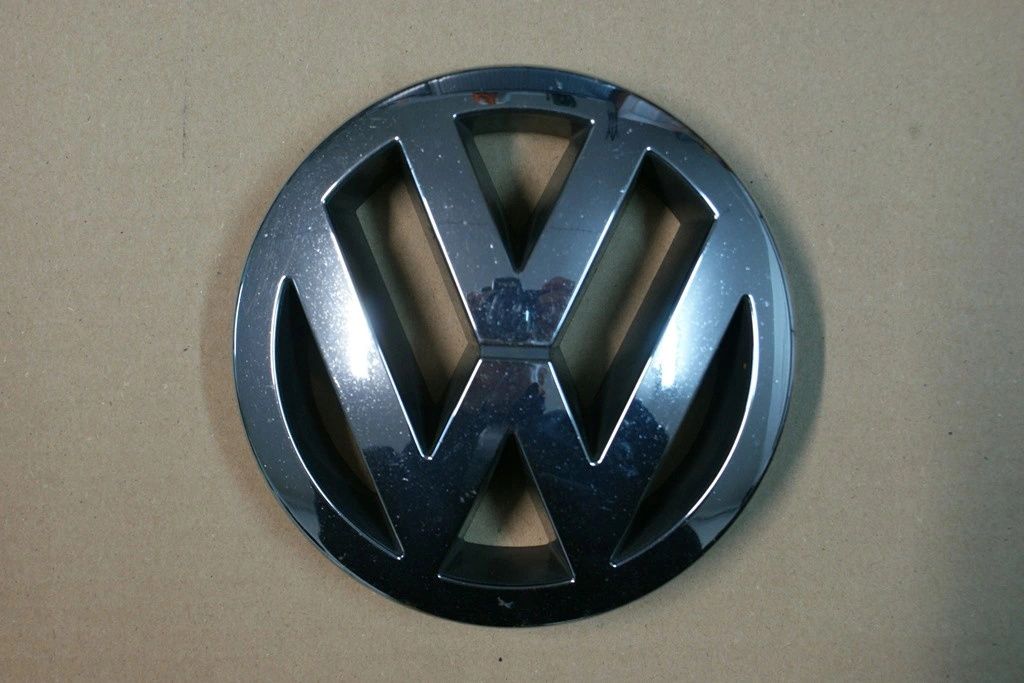 VW Touareg Emblemat Znaczek Atrapa Grill