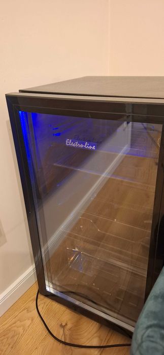 Witryna chłodnicza ELECTRO-LINE BC-92 czarna
