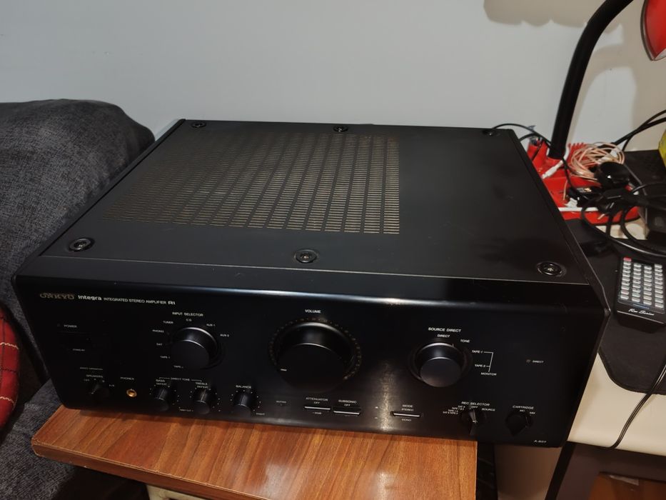 Amplificador Onkyo A-807