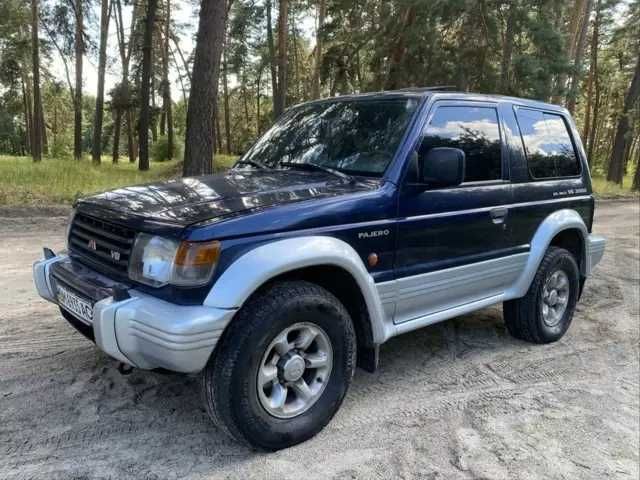 Mitsubishi Pajero 3.0 GLS