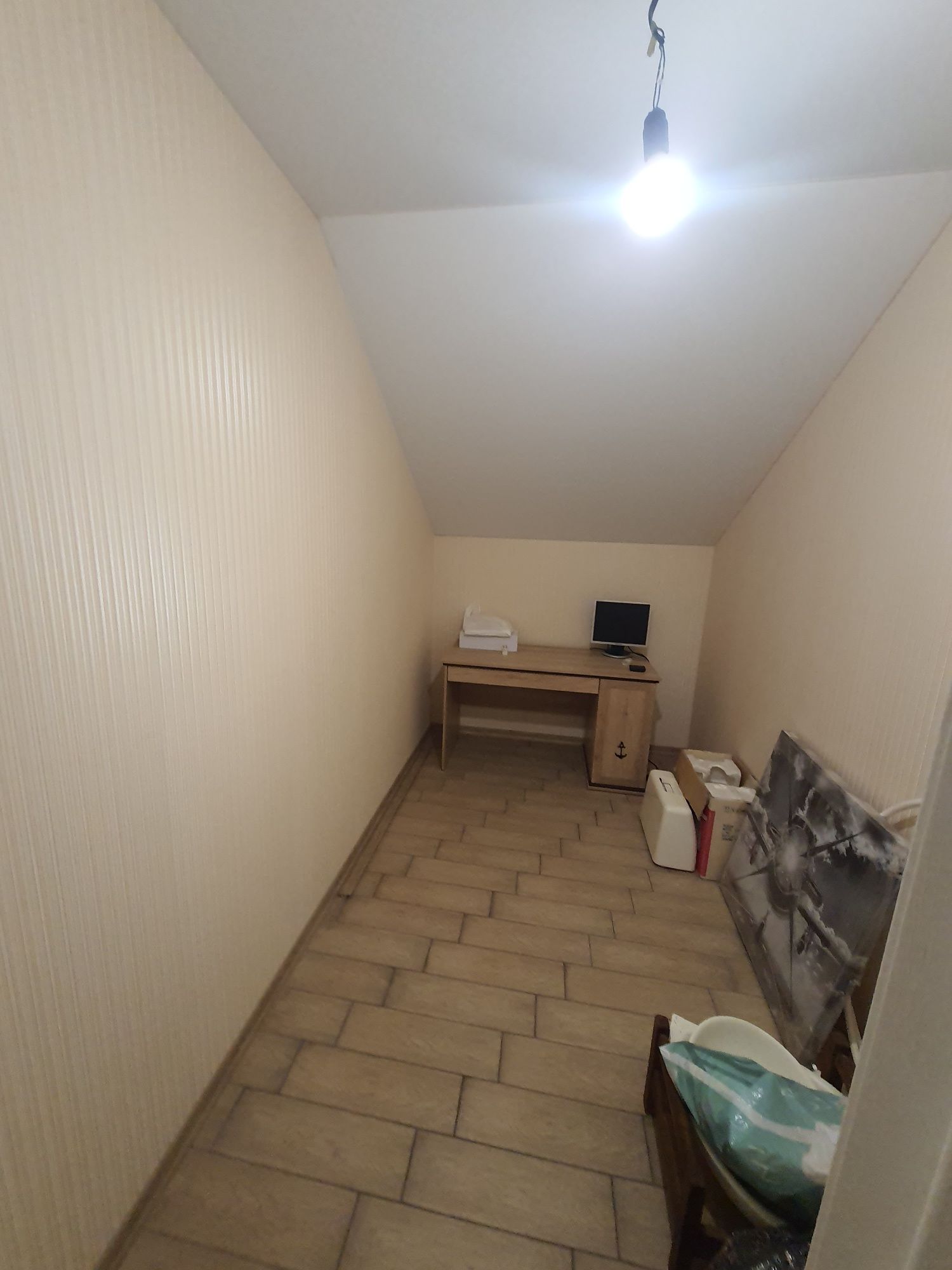 Продам Будинок 140м2, р-н вул. В. Момота
