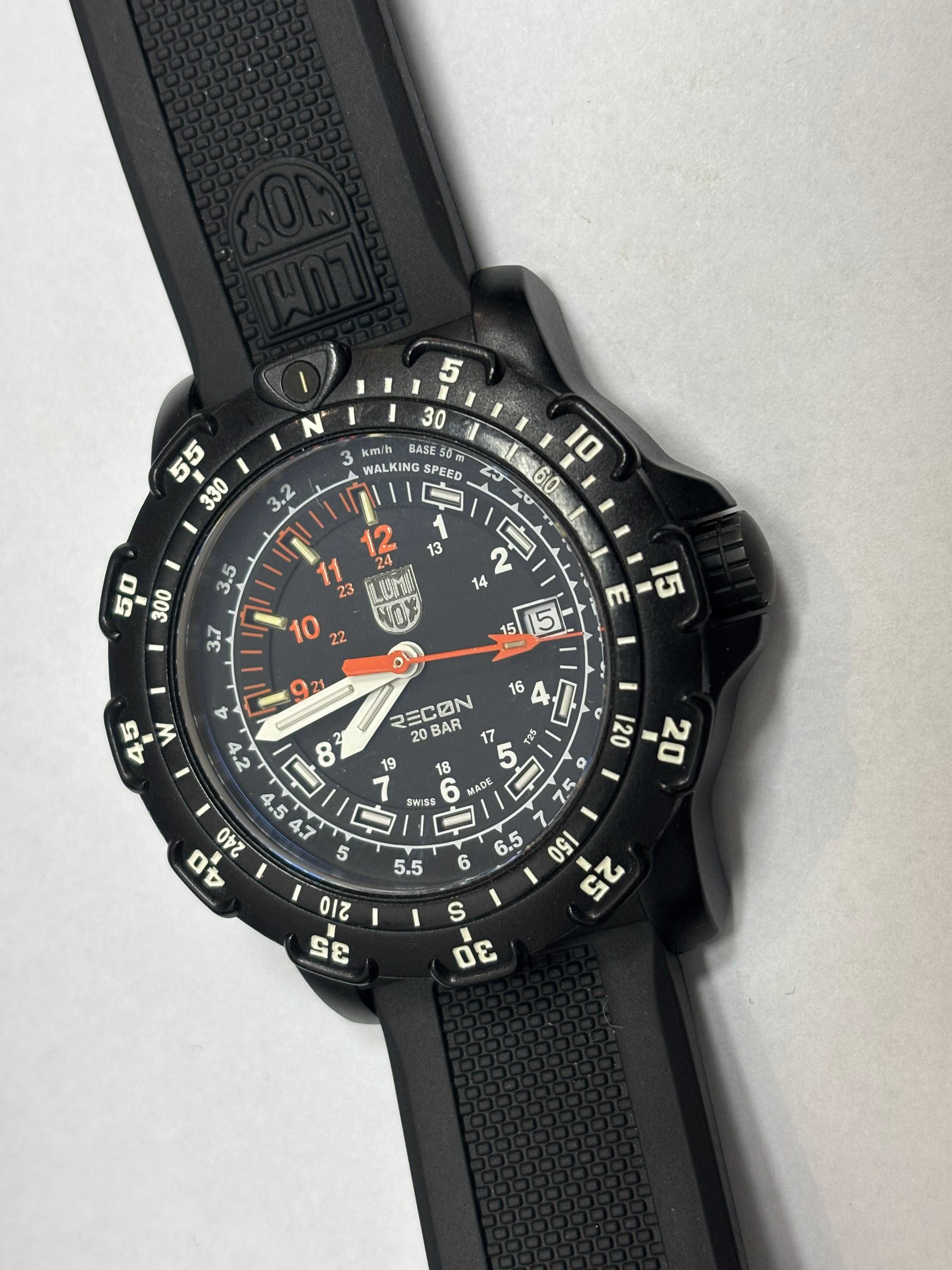 Zegarek LUMINOX Land Recon Point Man XL.8821.KM ładny stan