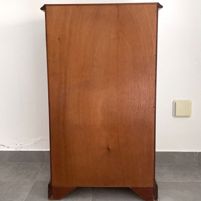 Cristaleira Vintage Estilo Vitoriano