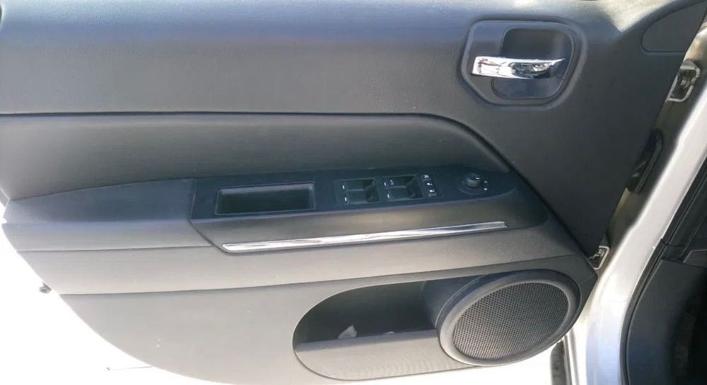 Jeep Compass 2011 2.2 diesel 163л.с. 4*4