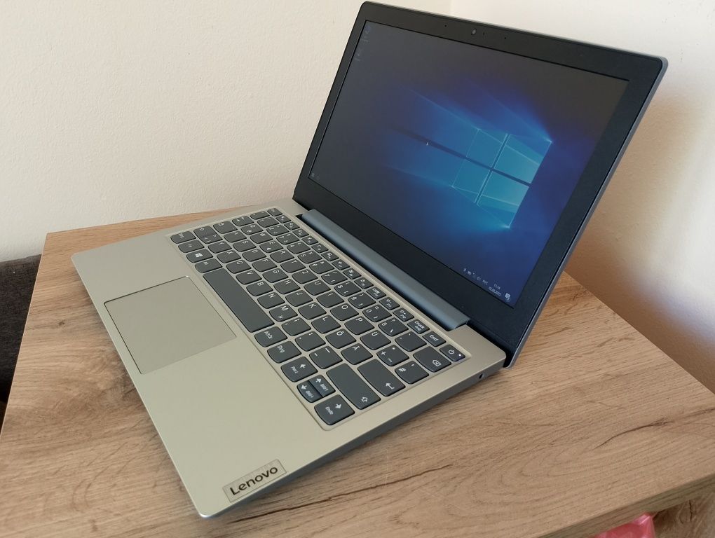 Ноутбук lenovo slim 11.6"Intel Core i5 8250u 4/8 3.GHz DDR4 SSD64