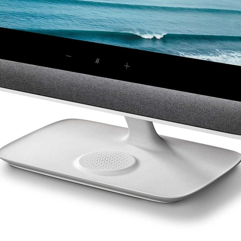 Poly Studio P21 - Monitor z kamera i glosnikami - uzywany