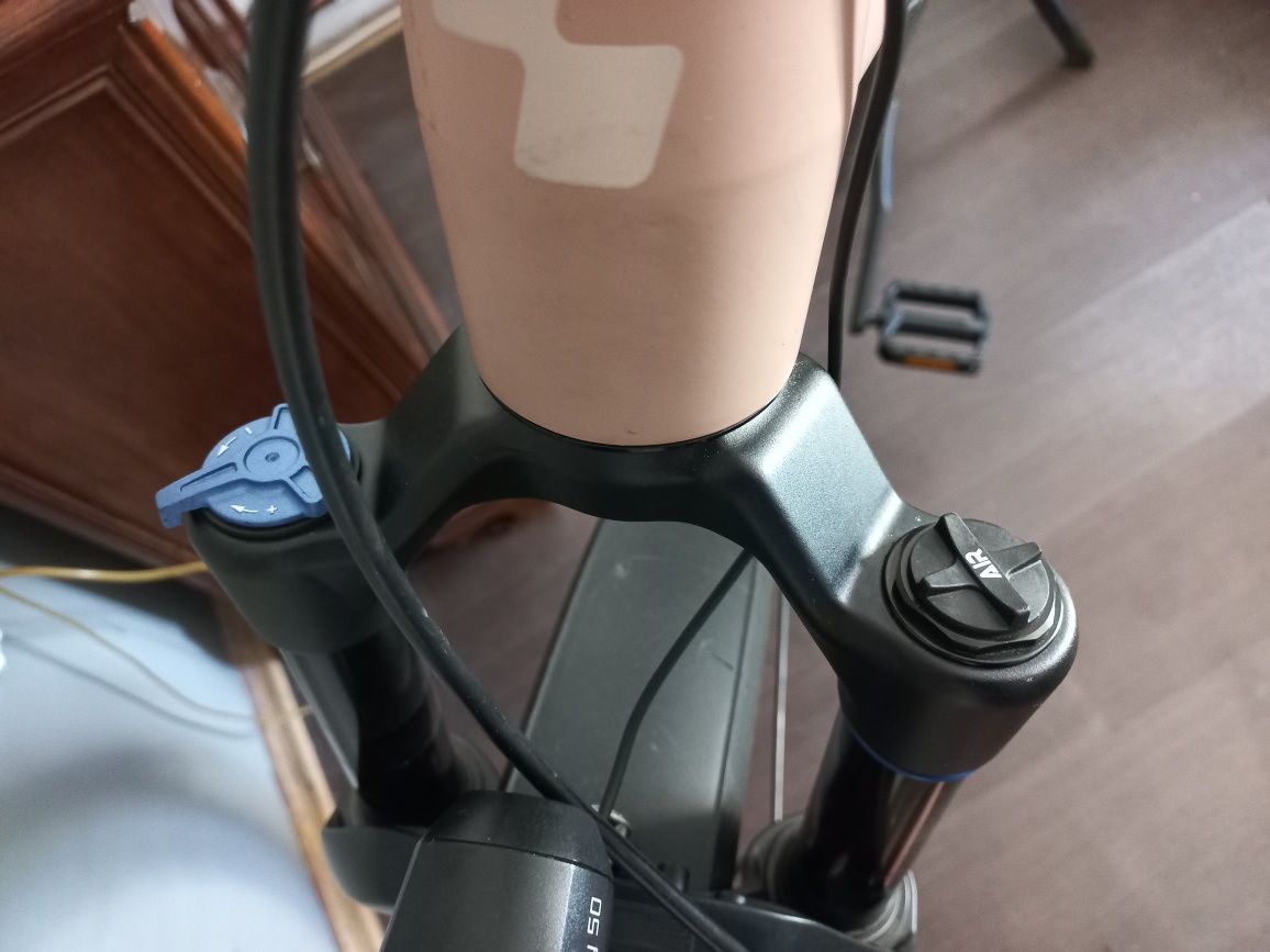 CUBE-750-XL-Nowy Model-REACTION.Bosch CX-.700 km przebieg-Purion-2000