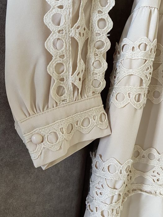 Sukienka nowa M L beż piękna elegancka