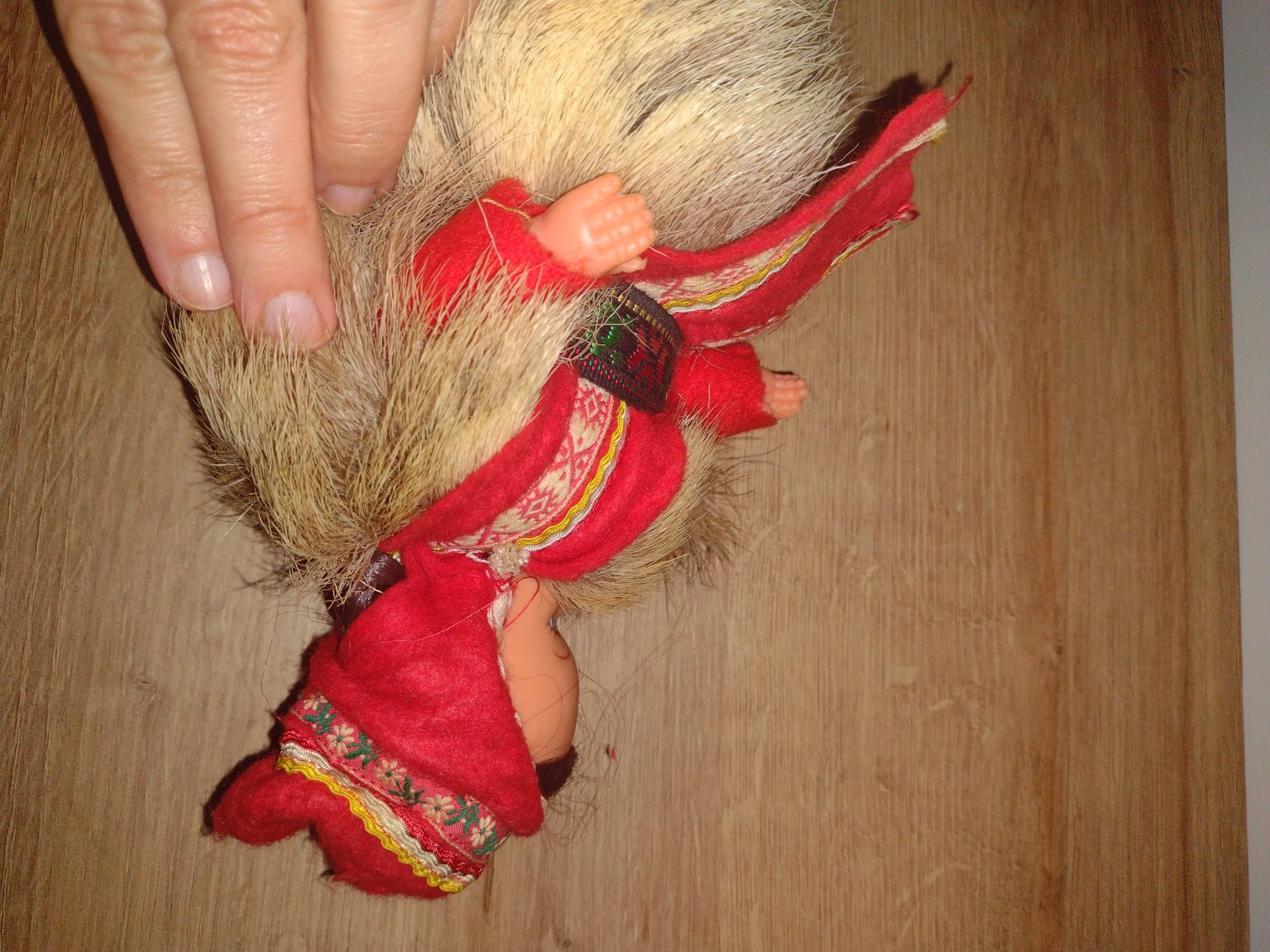 Rzadka lalka Eskimos vintage w futrze renifera dla kolekcjonera