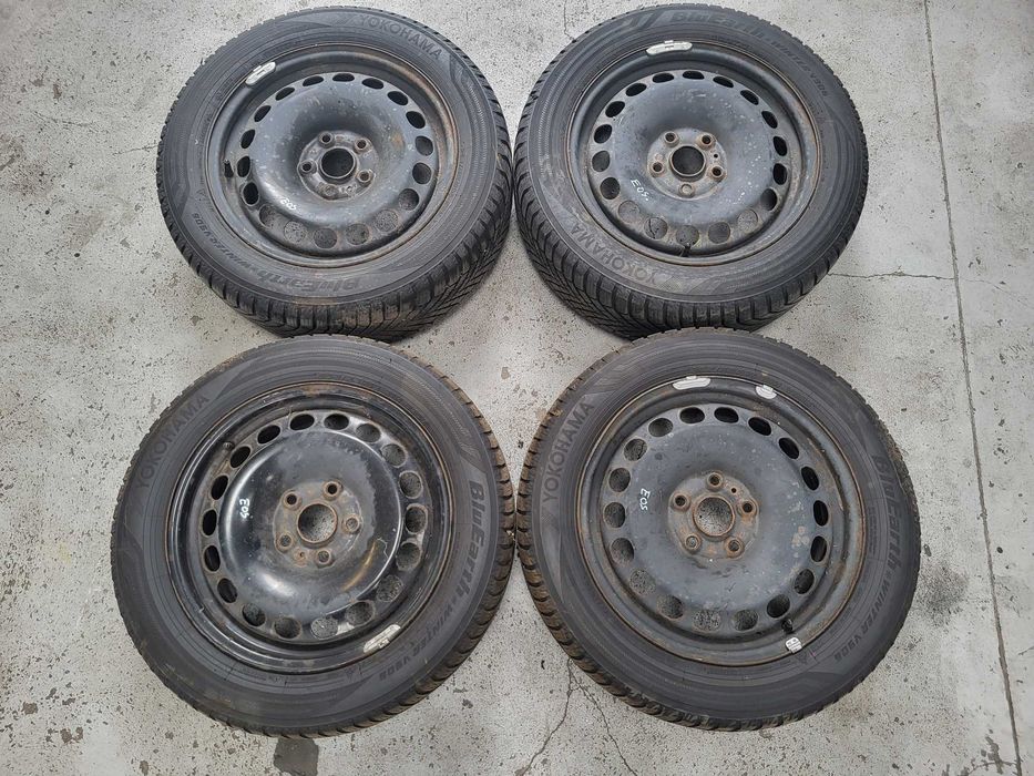 Felgi Koła Opony zima zimowe VW EOS Golf Passat Skoda 5x112 205/55R15
