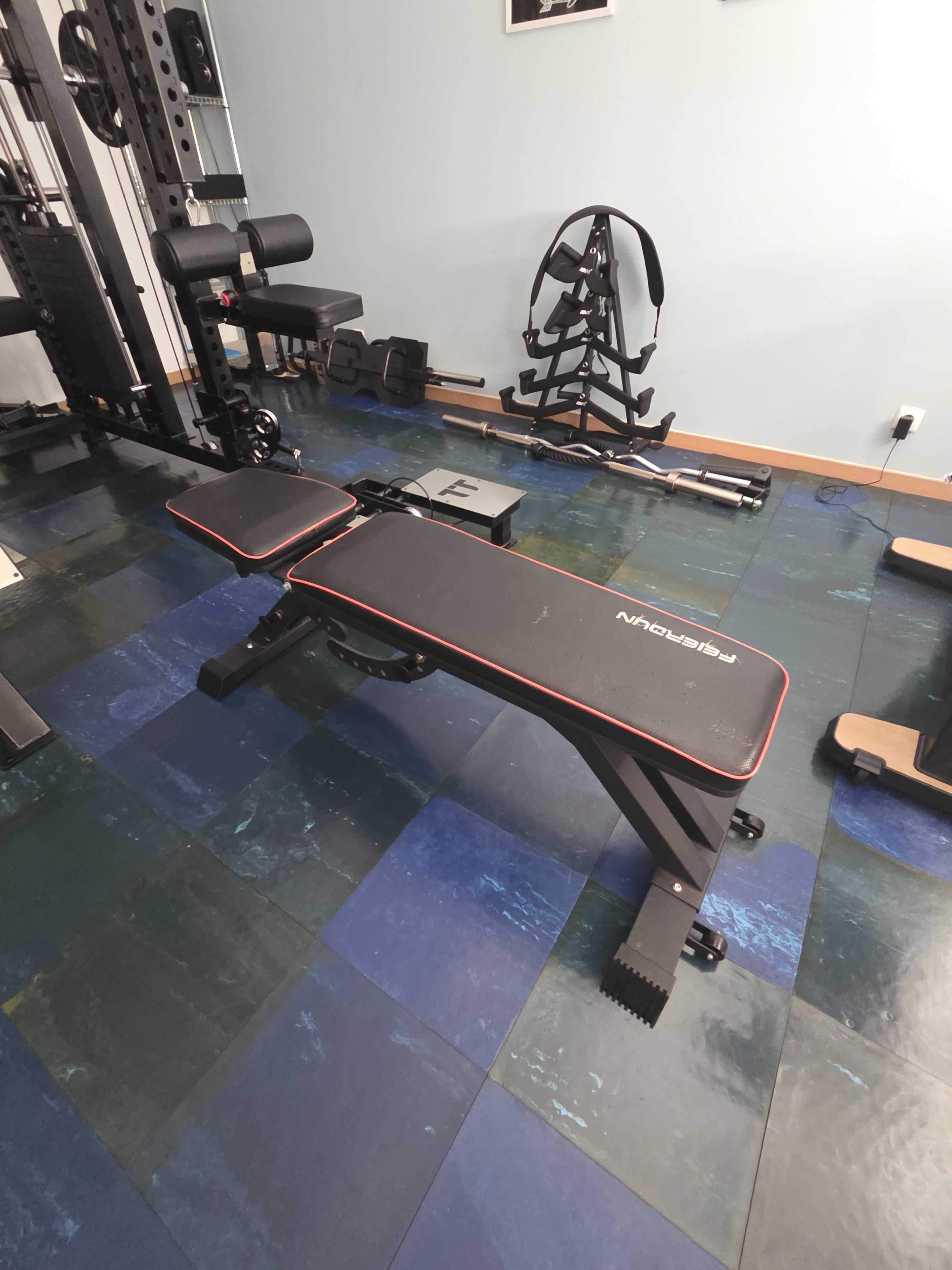 Vendo equipamento  ginásio  praticamente novo com 1 mês