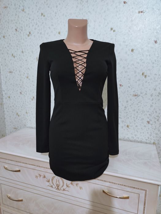 Продам чёрное платье для девочки подростка р 158