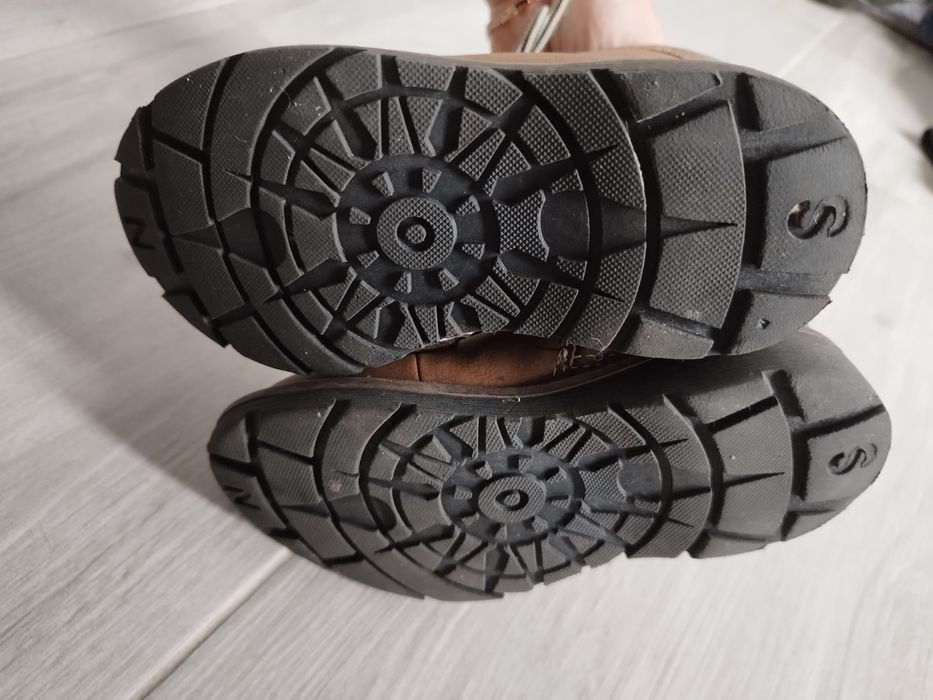 Buty zimowe, kozaki, trapery h&m 28 jak nowe!