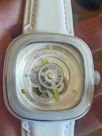 Relógio Sevenfriday