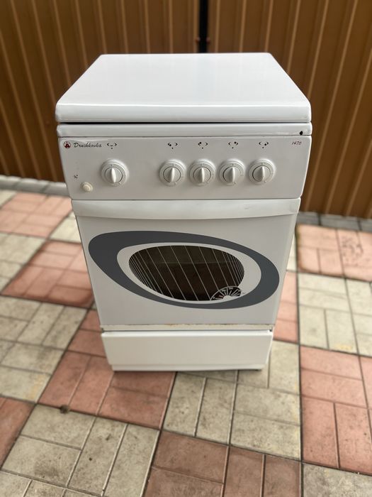 Газова плита в гарнрму стані