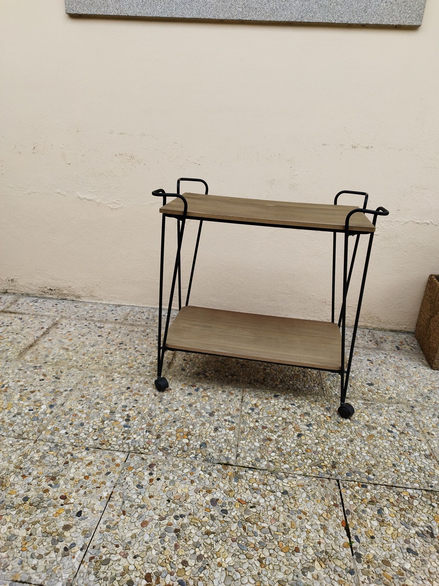 Carrinho de chá ou bar
