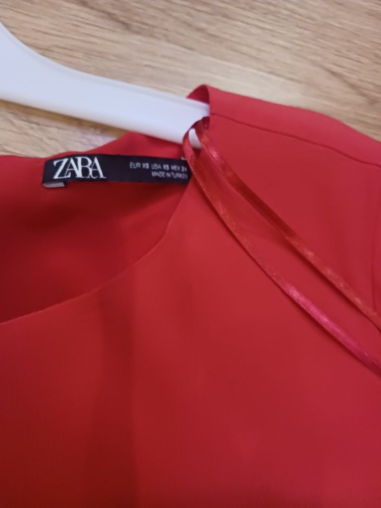 Vestido vermelho zara