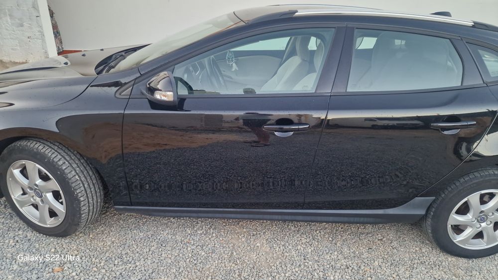 Volvo V40 Cross Country  2.0D