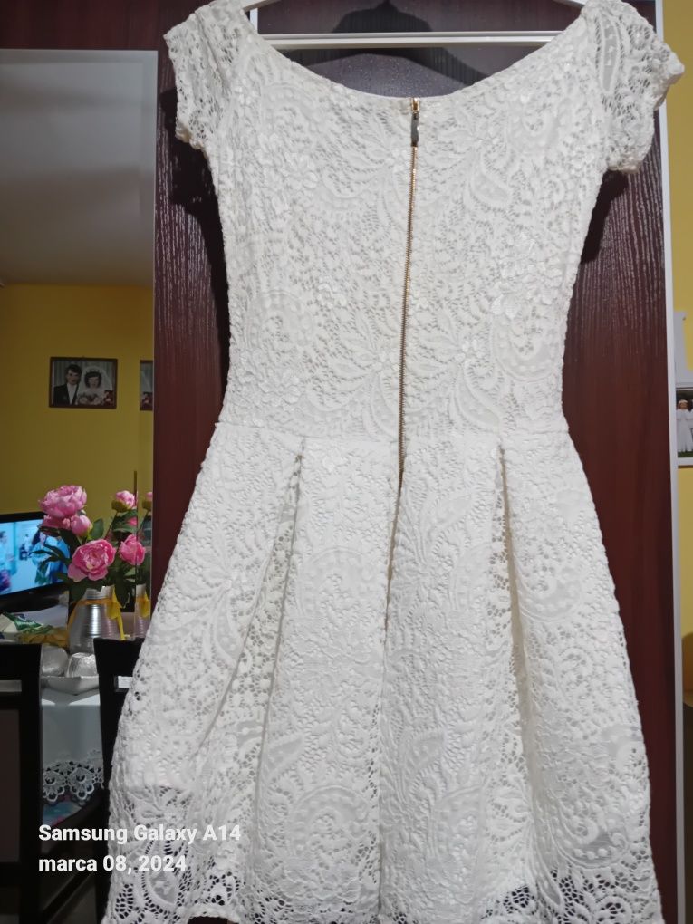 Sukienka ślubna kremowa rozmiar xs wraz z bolerkiem