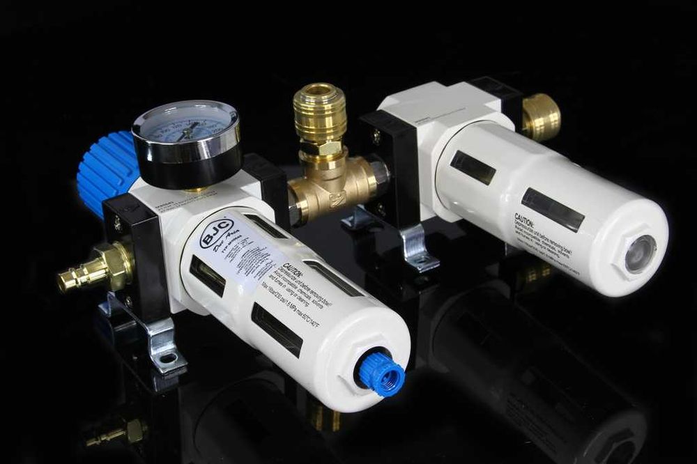 Фильтр воздуха 1/2, регулятор давления, блок підготовки повітря M80645