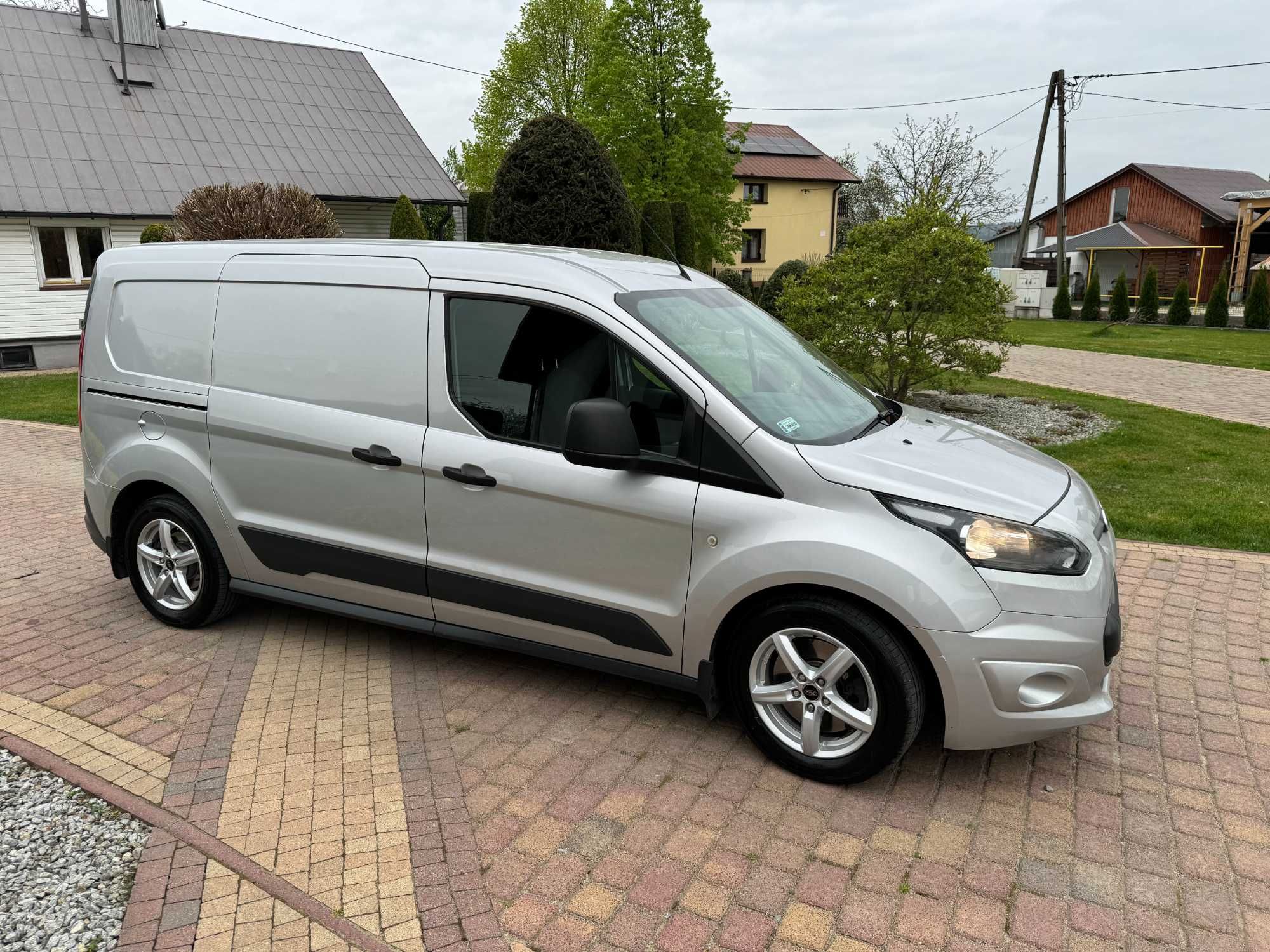 Ford Transit Connect Salon PL long