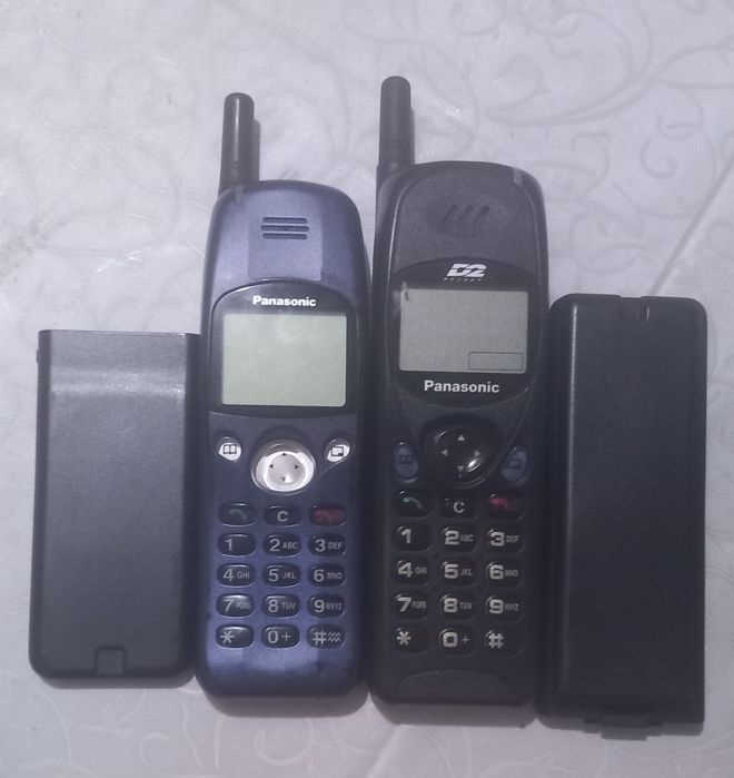 В колекцію 3 телефони Panasonic G450 Panasonic G520  Nokia 6500