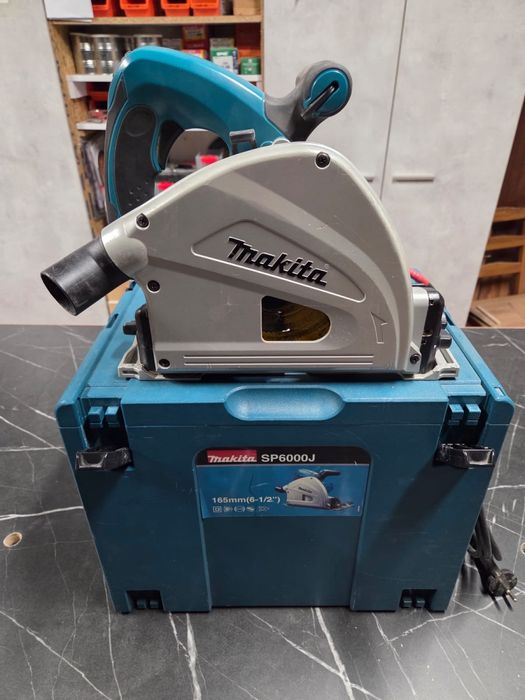 Zagłębiarka Makita SP6000J