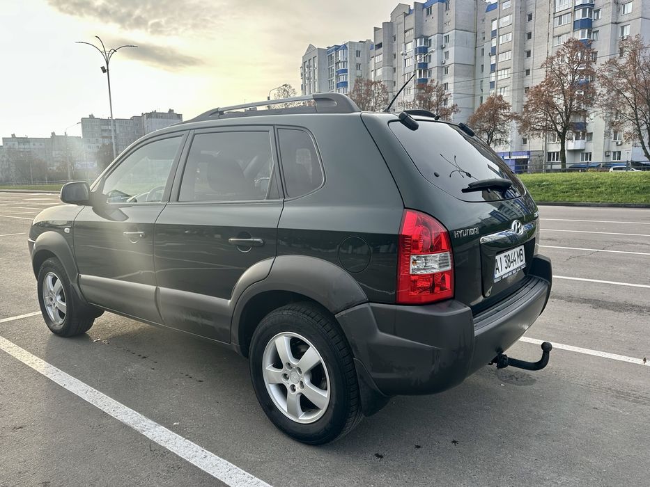Продам Hyundai Tucson 2008 2.0 пердній привід