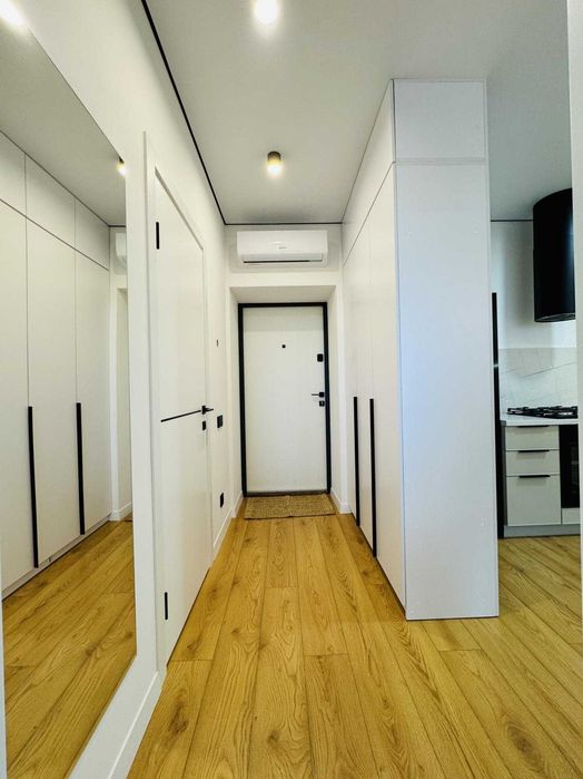 БЕЗ КОМІСІЇ! цікава ОДНОКІМНАТНА квартира в центрі міста. ГАЗ