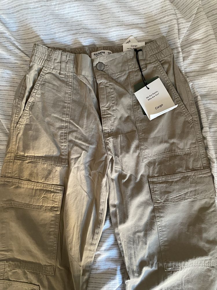 Calças cargo pullandbear