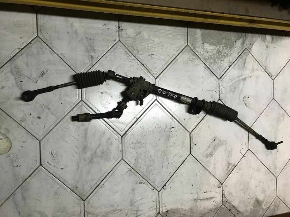 Caixa de direção renault clio