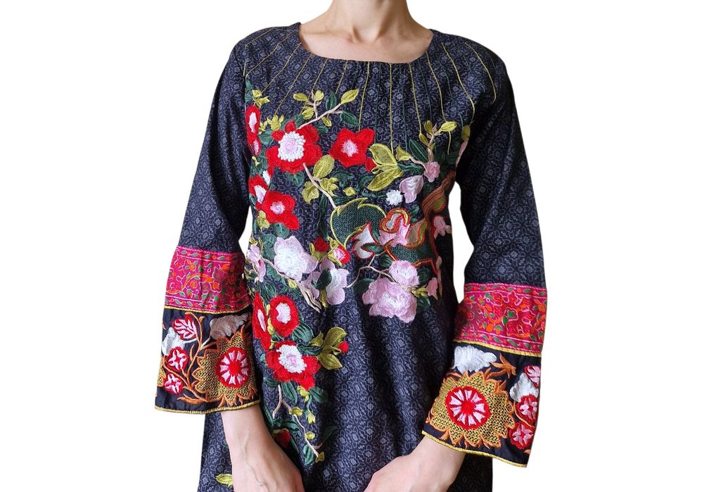 Haftowana orientalna sukienka tunika w kwiaty S XS