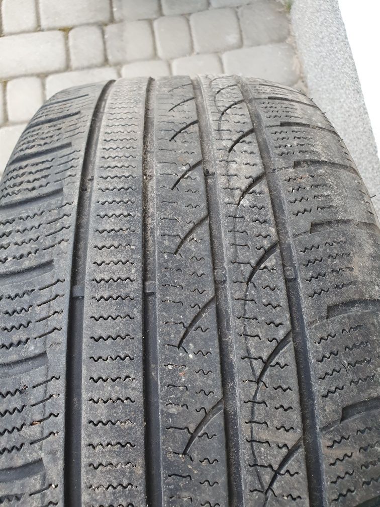 Opona Rotalla Ice Plus S210 225/50/R17 - 1 sztuka