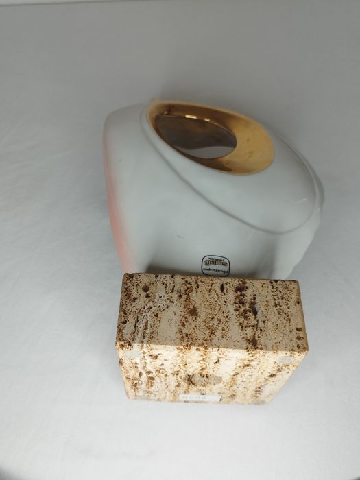 Estátua em porcelana GALOS