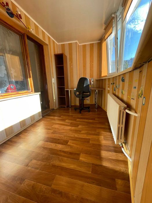 Продам  сотову по вул.Академіка Вільямса 66А