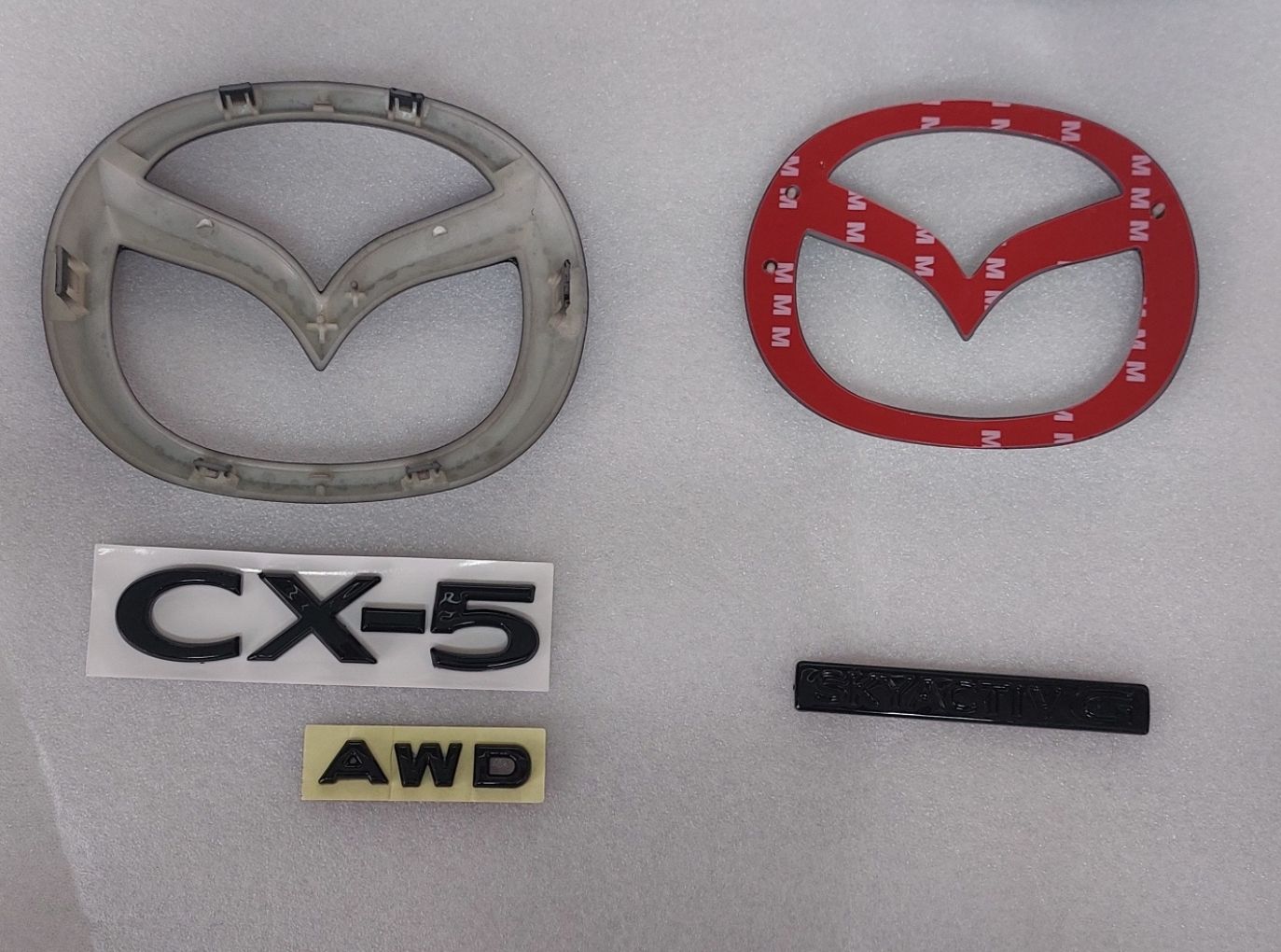 Эмблема надпись шыльдик Mazda SKYACTIV на багажника скай актив Мазда