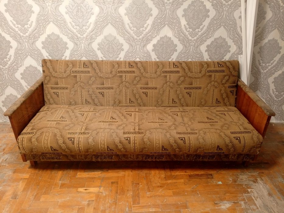Отдам диван бесплатно