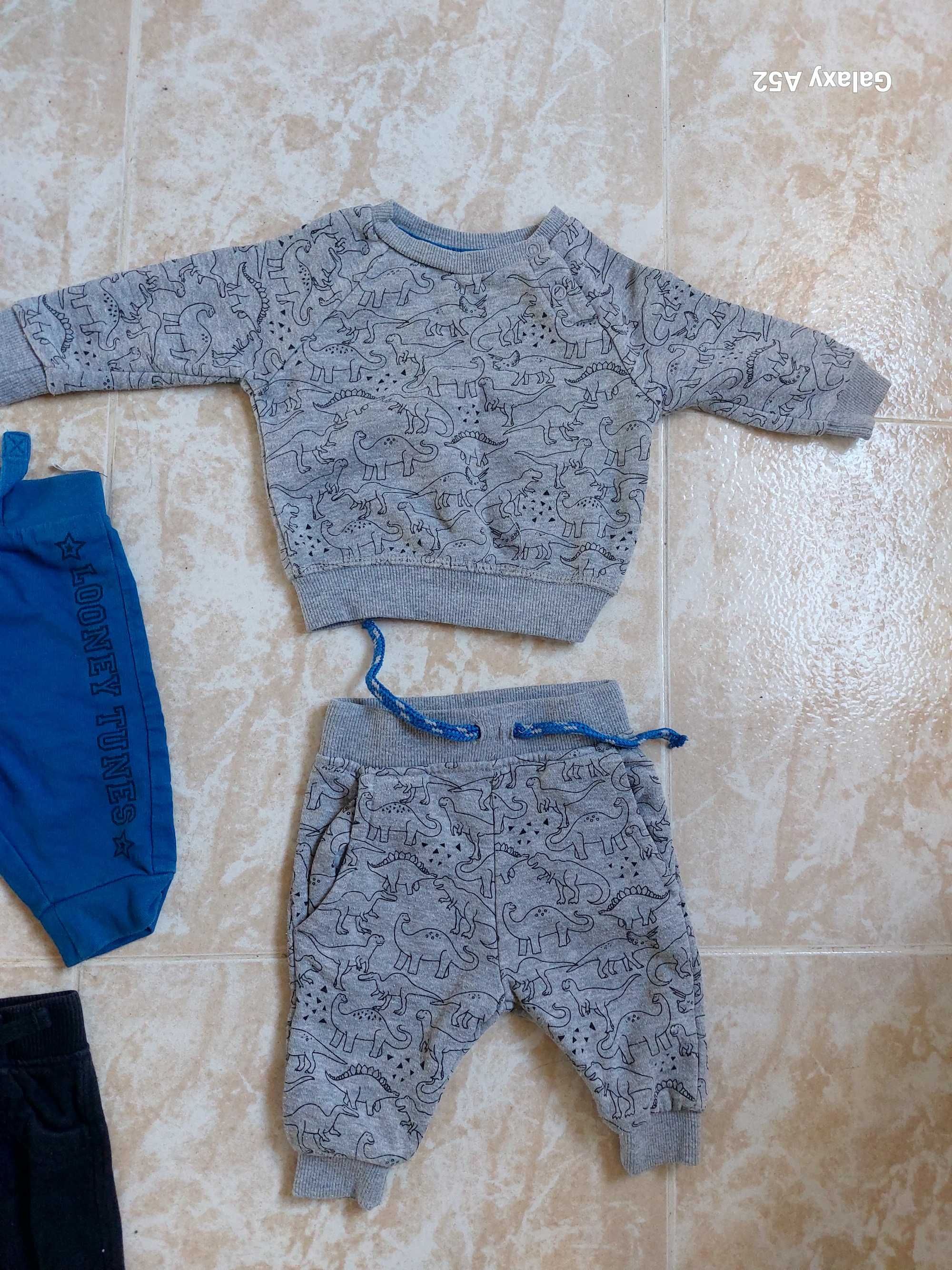 Roupa de bebé menino