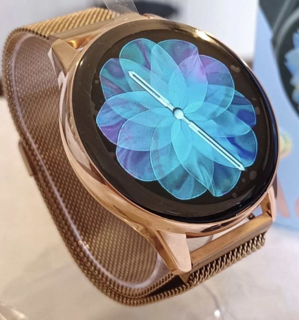Piękny Nowy  Damski Złoty Smartwatch Zegarek