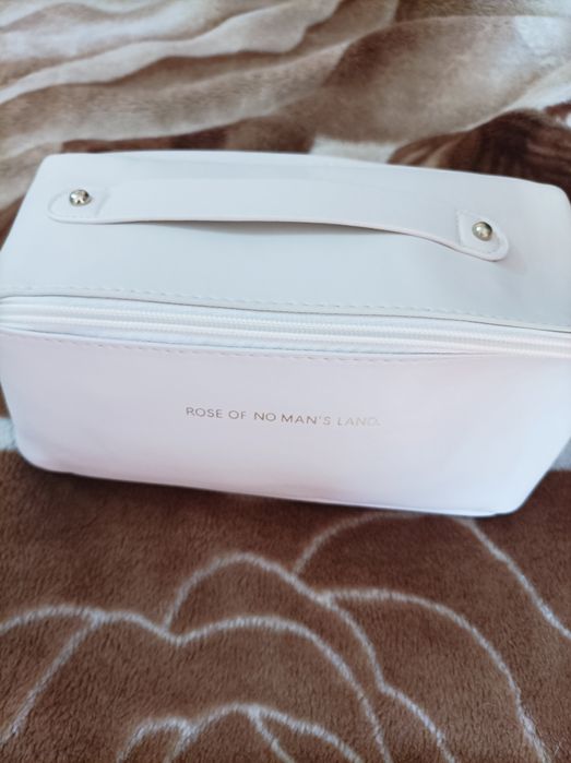 Косметичка новая