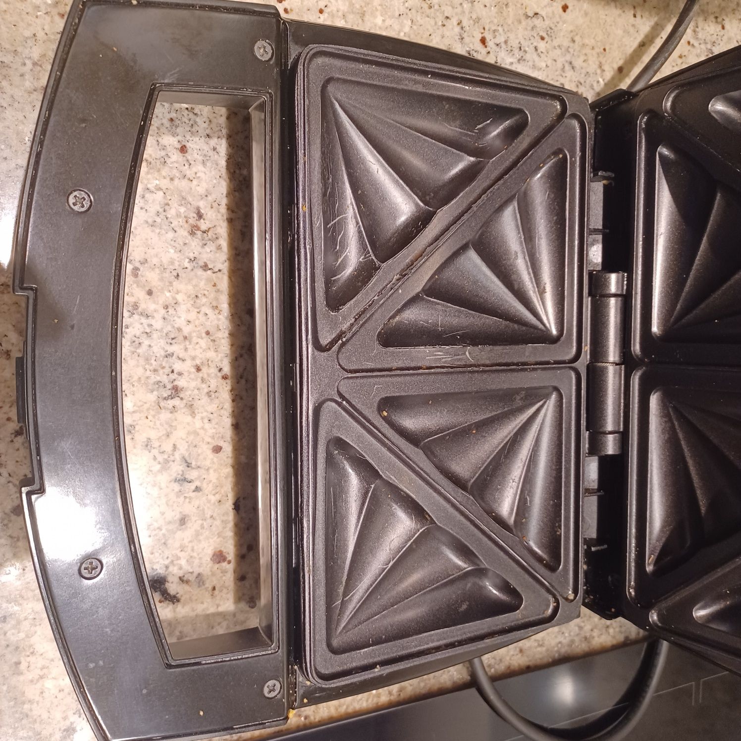 Opiekacz Zelmer ZSM2102X (26Z013) 700W