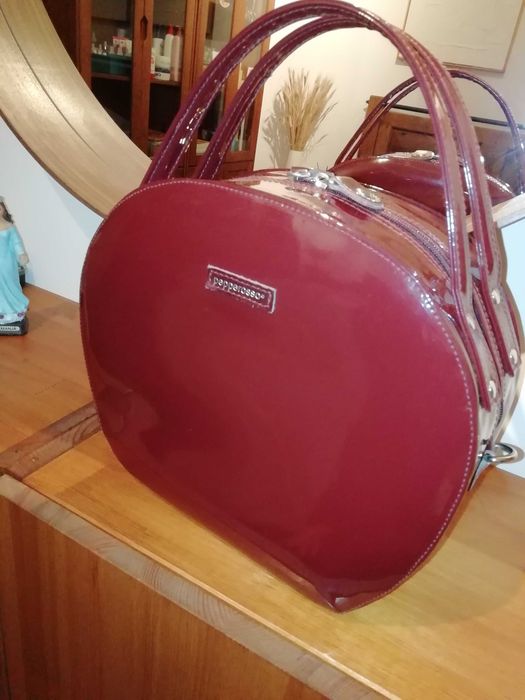 Mala de verniz bordô da Pepperosso
