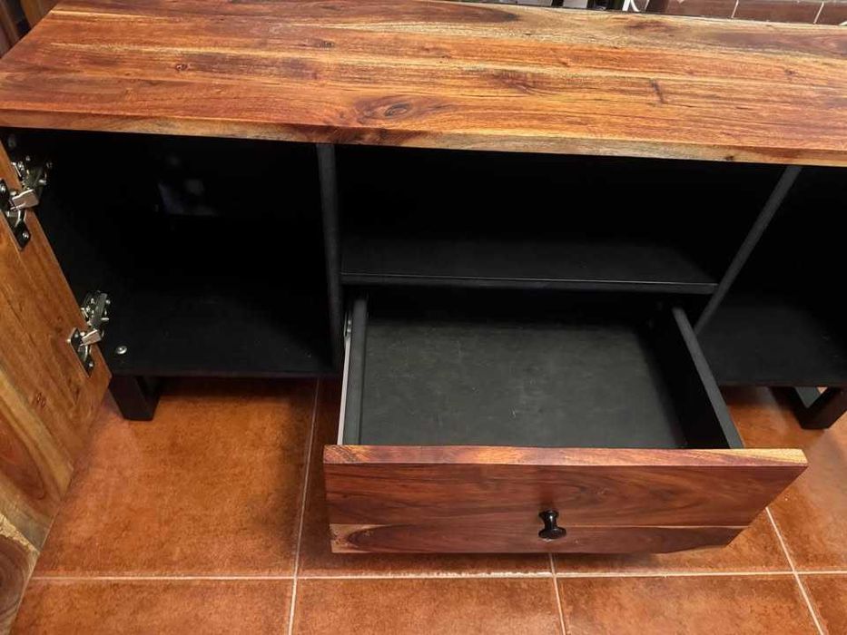 Móvel tv, como novo