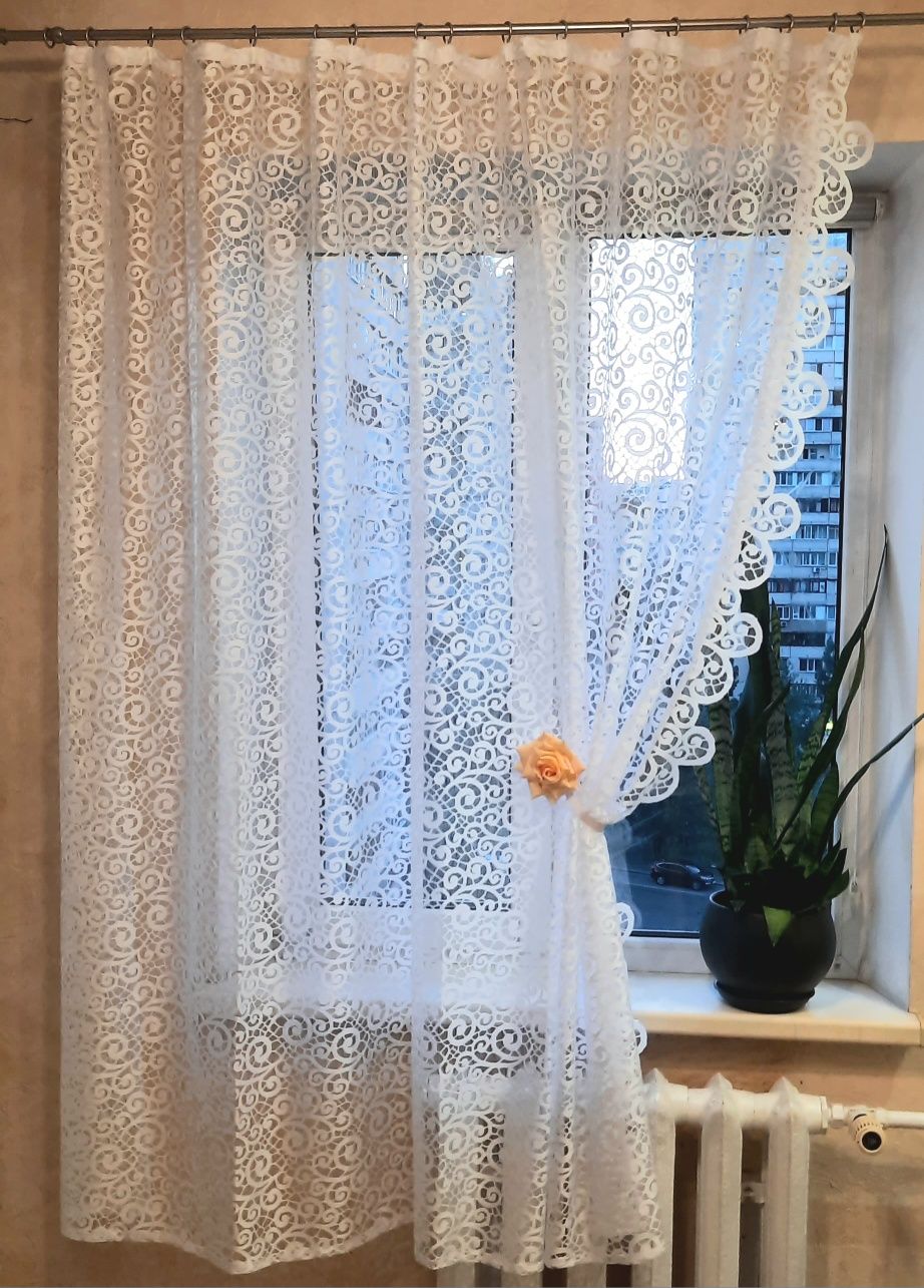 Тюль білий на кухню