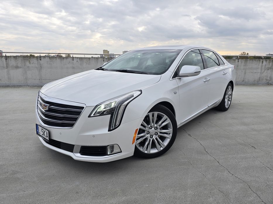 Wynajem Cadillaca XTS na Ślub – Elegancja i Komfort Klasy Premium