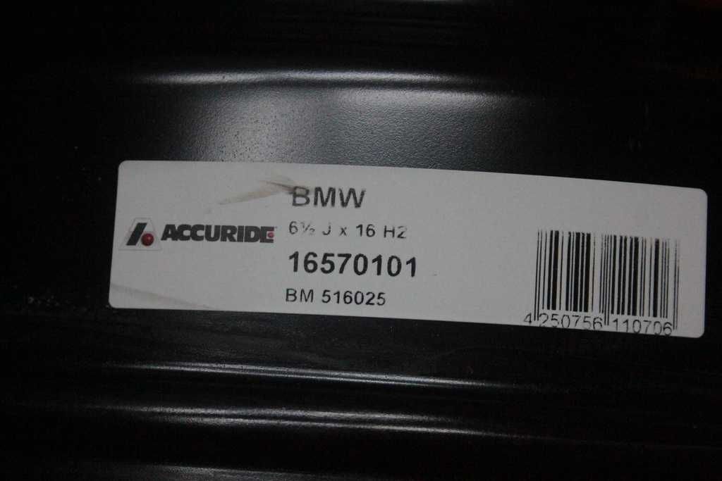 Felgi stalowe BMW 6.5" x 16" 5x120 ET 33 F20 F30 BMW 1 BMW 3 czujniki