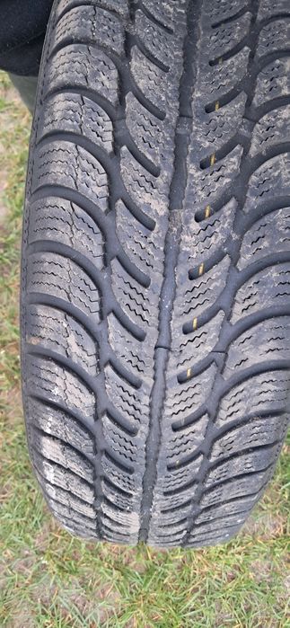 Opony Dębica 165/70R13 M+S