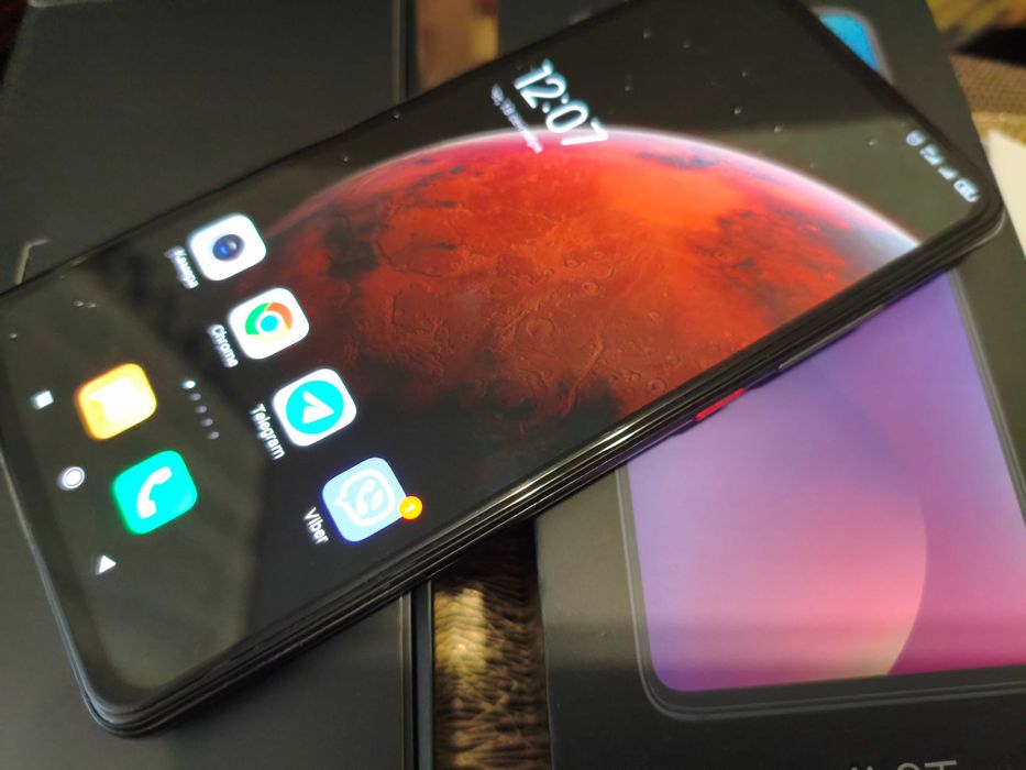 Xiaomi mi 9t в идеальном состоянии